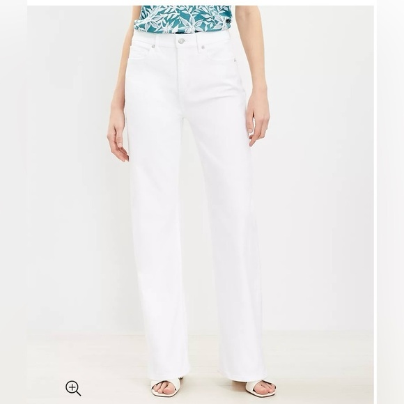 LOFT Pants - LOFT Wide Leg High Rise White Frayed Hem Jeans Size 29 8 Petite​